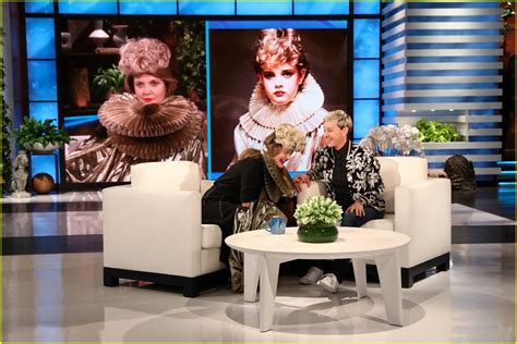 Drew Barrymore Recreates Her Younger Self on 'Ellen' - Watch Now!: Photo 4030443 | Drew ...