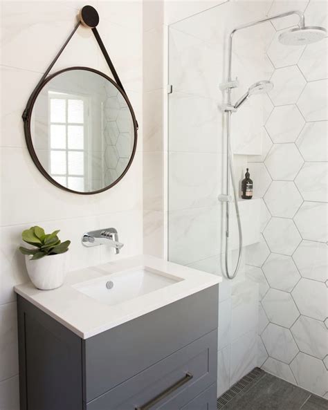 Using dark grout | Bathroom tile designs, Minimalist bathroom, Trendy ...