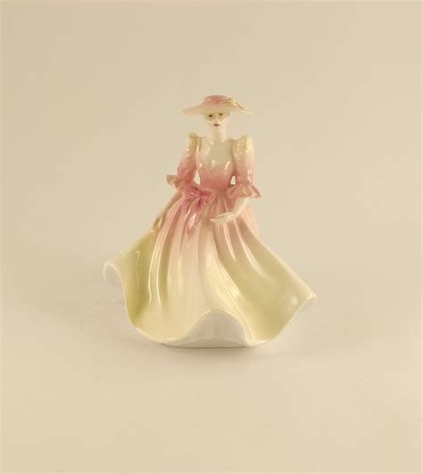 Figurka Porcelanowa Mała Dama COALPORT 14243193901 Allegro pl