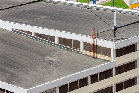 3 Ways To Prolong The Life Of Your Commercial Roof