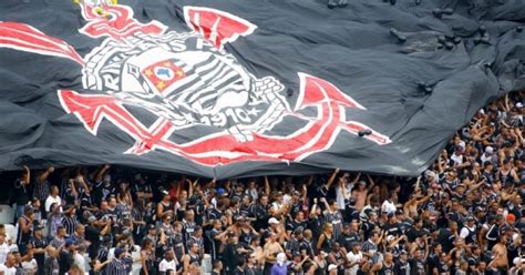 Artilheiro Do Campeonato Brasileiro é O Novo Reforço Do Corinthians