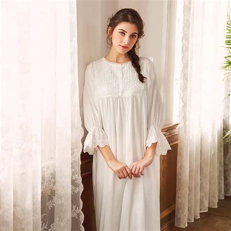 Folded Cotton Long Nightgowns For Women Vintage Nightwear Long Sleeve