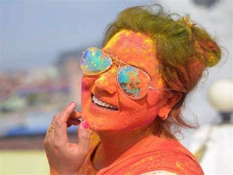 How To Remove Holi Colour From Skin And Hair With Your Own Homemade