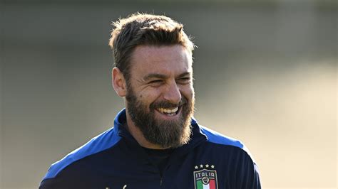 De Rossi é Anunciado Como Técnico Da Spal E Serie B Se Torna A Liga Dos