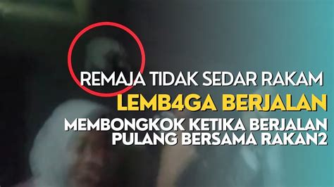 Gelagat Gadis Tid K Sed R Rakam Lemb Ga Berjalan Memb Ngkok Ketika