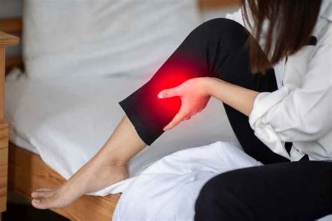 2 Main Causes of Leg Pain - How to Treat Them - Extension Profile