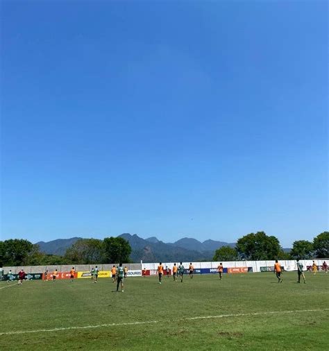 Foto No Ct Carlos Castilho Fluminense Segue A Prepara O Para O