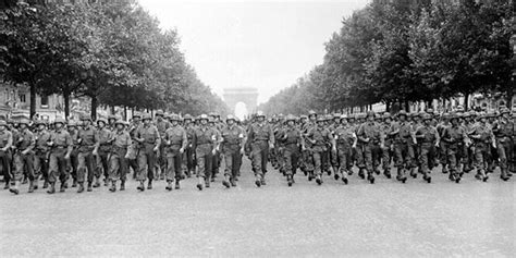 The Paris Liberation 1944 Discover Walks Paris Paris Liberation