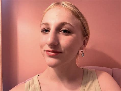 Clara Lukasiak Chloe Lukasiak Wiki Fandom