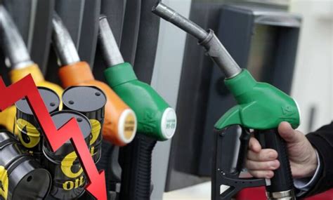 Brent petrol sert düştü benzin ve motorin fiyatlarına indirim göründü