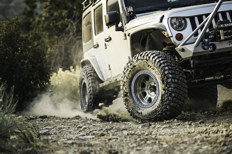 Llantas Bfgoodrich Mud Terrain T A Km Llantas Todoterreno