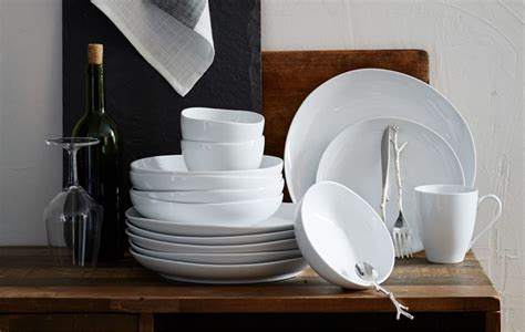 White Dinner Sets: The Best For Everyday And Occasions