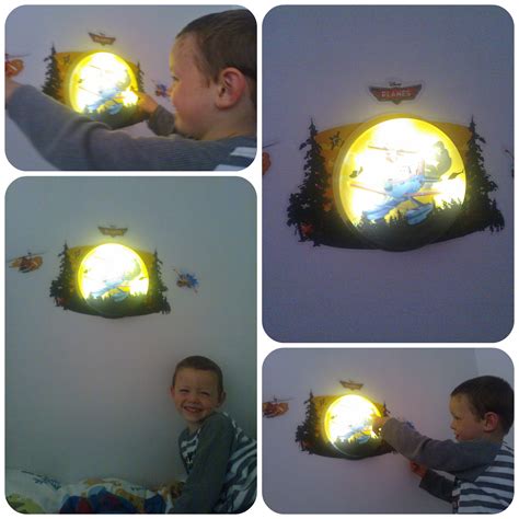 Disney Wall Vinyls Light and Clock Review - Mummy's Little StarsMummy's Little Stars