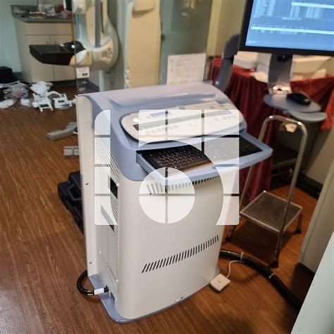 Used Ge Essential With Senoclaire 3d Tomo Digital Mammo Unit For Sale