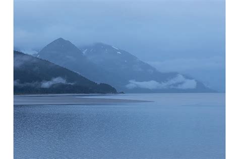 Driving the Seward Highway through Alaska