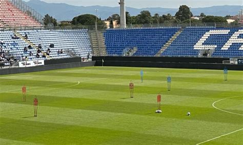 Allenamento Cagliari Il Report Da Asseminello Martedi Seduta A Porte