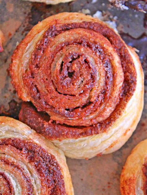 Simple Cinnamon Rolls Recipe Made With Puff Pastry