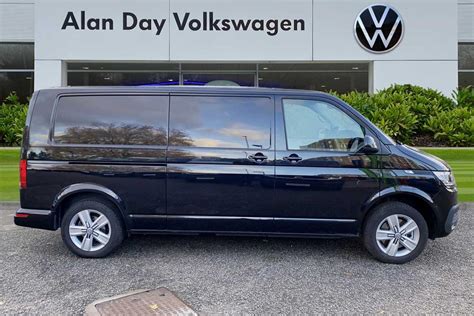 Alan Day Group 2022 Volkswagen Transporter 2 0 Tdi 150ps Eu6d T32 Highline Bmt Swb Dsg