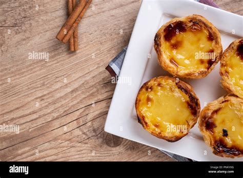 Natillas T Pica Portuguesa Empanadas Pastel De Nata O Pasteles De