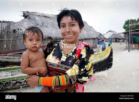 Caribbean Indian Woman Fotografías E Imágenes De Alta Resolución Alamy