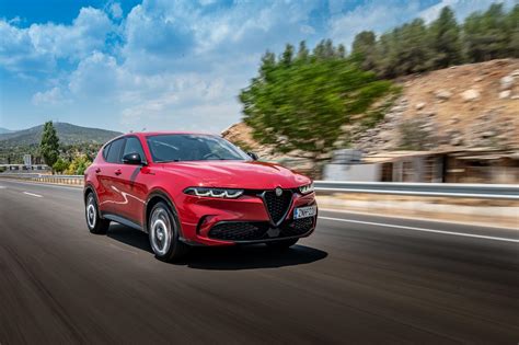 Δοκιμή Αυτοκινήτου Alfa Romeo Tonale 15lt 130ps Cartest Δοκιμές