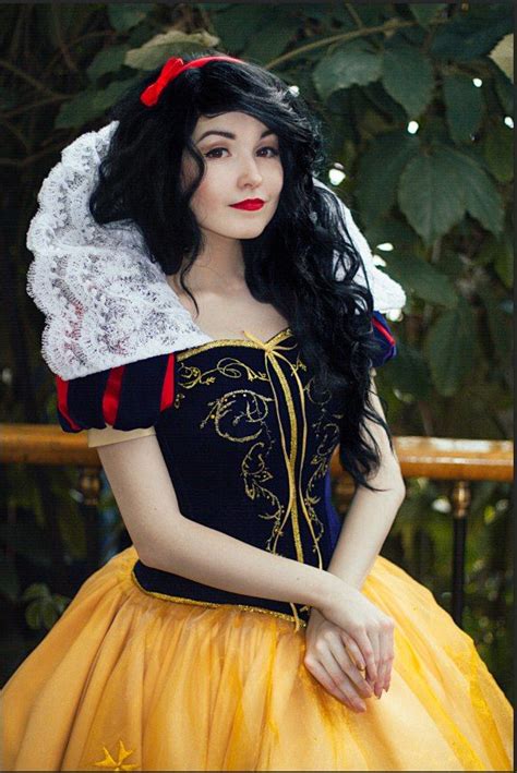 Snow White By KikoLondon Deviantart On DeviantArt Disney Cosplay