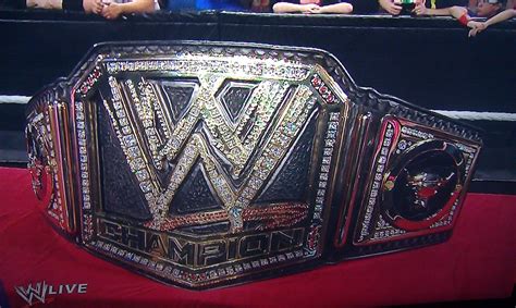 FINALLY! A New WWE Championship Belt. First thoughts? : WWE