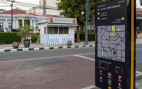 Road Instructions And Regulations At Martadinata Street Area Bandung