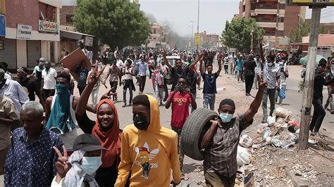 Demonstrationen Gegen Das Militär Tote Bei Protesten Im Sudan Blick