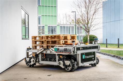 Mobile Transportroboter Fraunhofer Iml