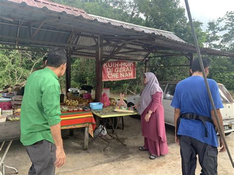 Perkim Terengganu Promosikan Gerai Kuih Mualaf Perkim