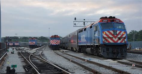 Metra plans to announce request for proposals for shunting locomotives