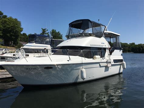 1992 Carver 33 Aft Cabin Cruiser For Sale Yachtworld