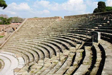 Passeio Diurno Stia Antica Saindo De Roma Hellotickets