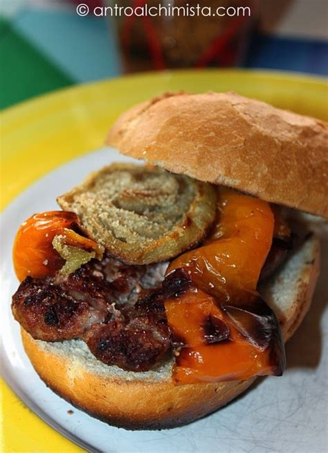 L Antro Dell Alchimista Panino Con Salsiccia E Verdure Gratinate