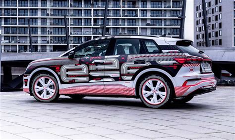 Audi Q E Tron Estreia Em Breve Autonomia De Km Revista Carro