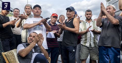 Lkw Streik In Gr Fenhausen Fernfahrer An Der A Beenden Protest