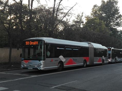 Heuliezbus Gx Hybride N Sur La Ligne A Lacr Flickr