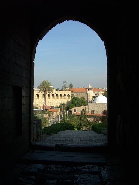 Archways of Middle Eastern Empires - ALO Magazine