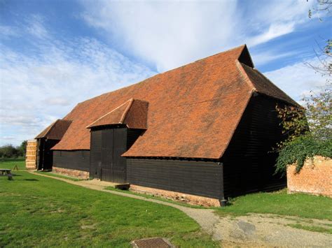 Grange Barn Coggeshall © John H Darch Cc By Sa20 Geograph Britain