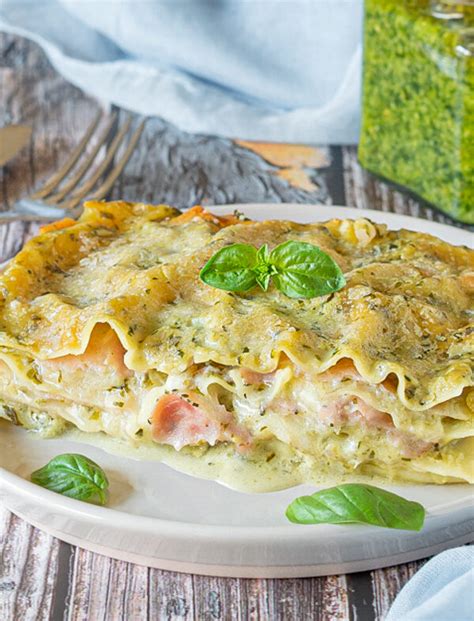 Lasagne Al Pesto Prosciutto E Mozzarella Delicate E Gustose