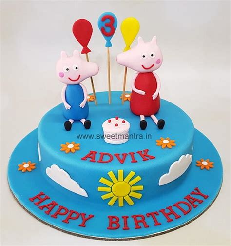 Peppa pig family cake - Decorated Cake by Sweet Mantra - - CakesDecor