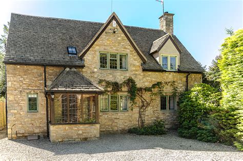 Cotswold Holiday Cottages