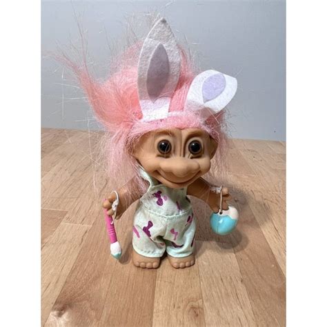 Russ Toys Russ 5 Troll Doll Pink Hair Easter Bunny Ears Jumper Egg