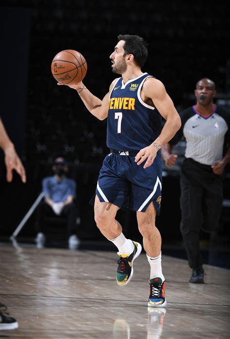 Facundo Campazzo Hizo Su Estreno Oficial En La Nba El Brillante Triple Con El Que Se Presentó