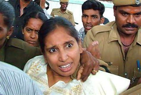 Rajiv Gandhi Assassination Convict Nalini Challenges S435 In Madras Hc