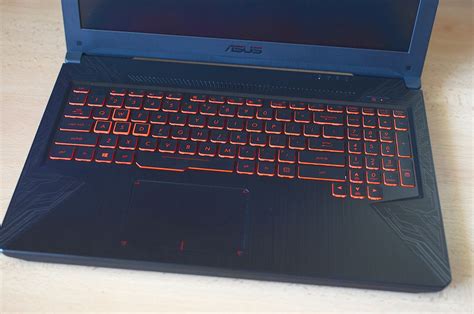 ASUS TUF FX504G Review – Laptop de gaming performant, la un preț decent ...