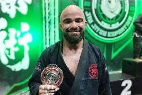 Viçosense conquista medalha de prata no Mundial de Jiu Jitsu da CBJJE