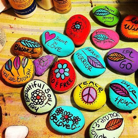 25+ best ideas about Stone Painting on Pinterest | Rock crafts ... Rock Painting Ideas Easy ...