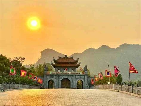 Top 10 Most Famous Tourist Destinations In Ninh Binh